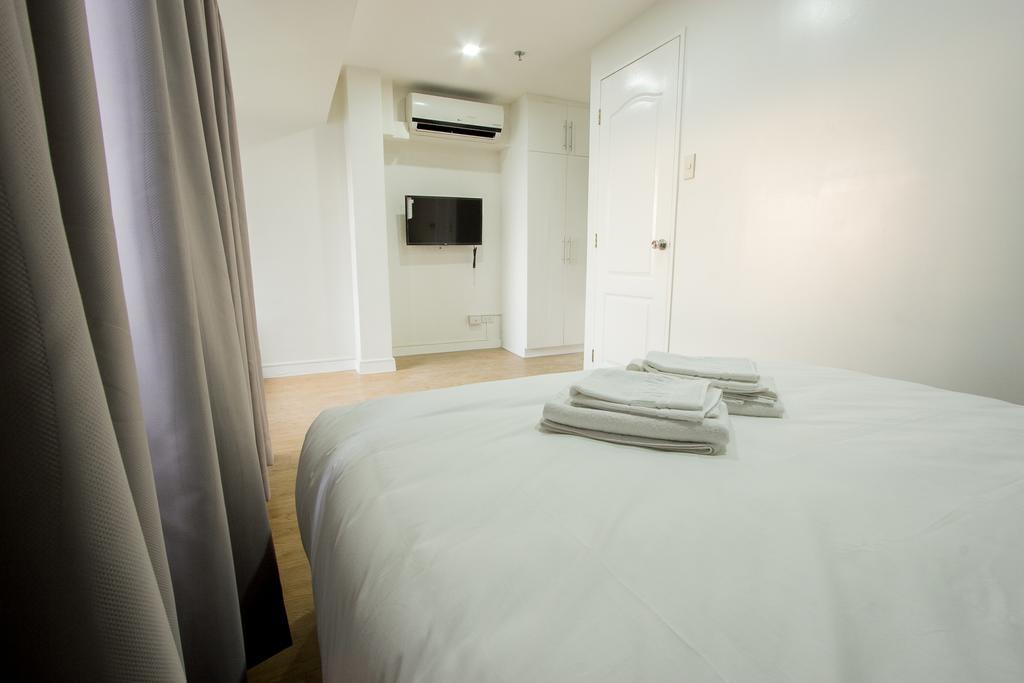 Oasis Regency @ Fort Victoria Bgc Taguig Dış mekan fotoğraf