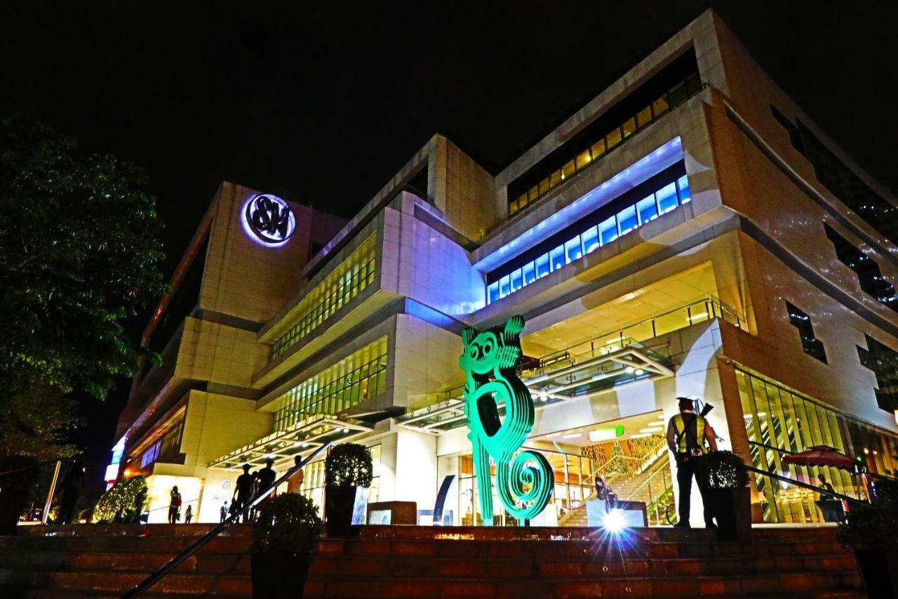 Oasis Regency @ Fort Victoria Bgc Taguig Dış mekan fotoğraf